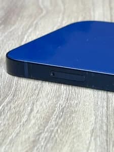iPhone 12 - Blue